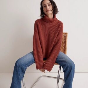 Madewell Women's Turtleneck Sweater in color Brick XL
